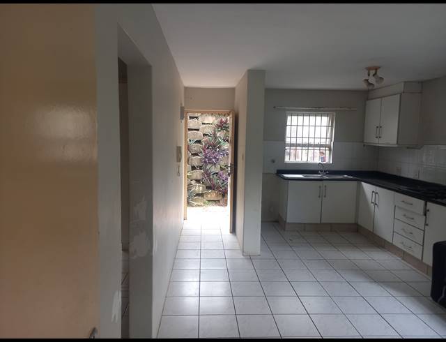 2 BEDROOM APARTMENT TO LET IN BELLAIR